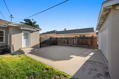 25580 Byron, San Bernardino, CA 92404 - Photo 35