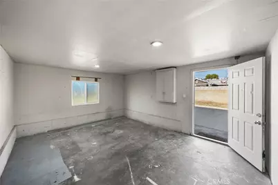 25580 Byron, San Bernardino, CA 92404 - Photo 31