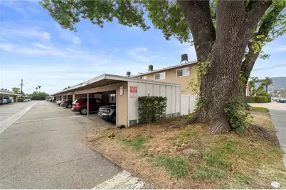 698 E 5th Street, Azusa, CA 91702 - Photo 43