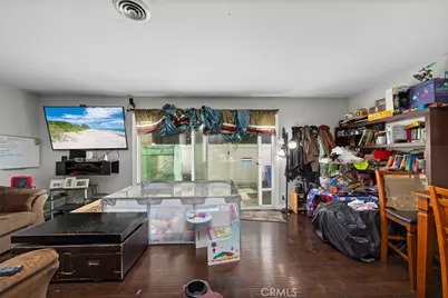 698 E 5th Street, Azusa, CA 91702 - Photo 31