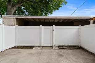 698 E 5th St, Azusa, CA 91702 - Photo 27
