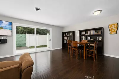 698 E 5th Street, Azusa, CA 91702 - Photo 9
