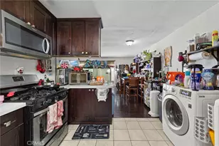 698 E 5th St, Azusa, CA 91702 - Photo 37