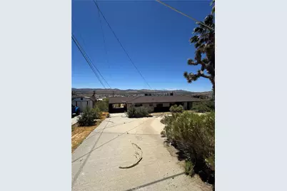 57523 Redondo, Yucca Valley, CA 92284 - Photo 1