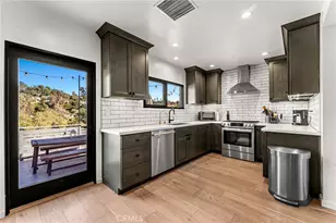242 Thorne, Los Angeles, CA 90042 - Photo 11