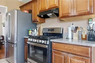 896 Valencia, Colton, CA 92324 - Photo 9