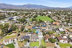 896 Valencia, Colton, CA 92324 - Photo 33