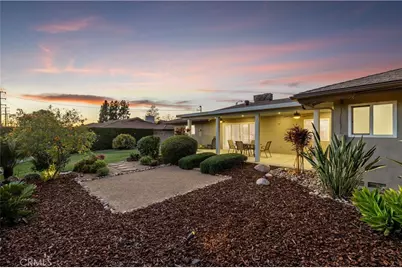 102 W Monterrey Drive, Claremont, CA 91711 - Photo 35