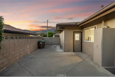 102 W Monterrey Drive, Claremont, CA 91711 - Photo 43