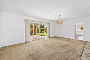 102 W Monterrey Dr, Claremont, CA 91711 - Photo 55