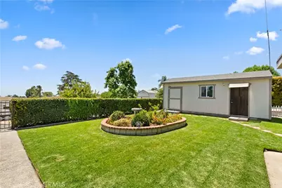 8527 Hillside Road, Rancho Cucamonga, CA 91701 - Photo 31