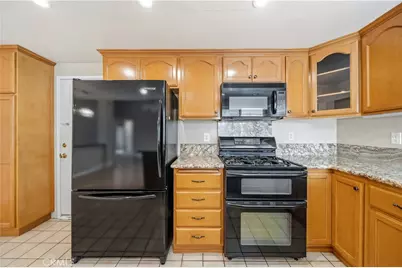 437 S 3rd Avenue, La Puente, CA 91746 - Photo 9