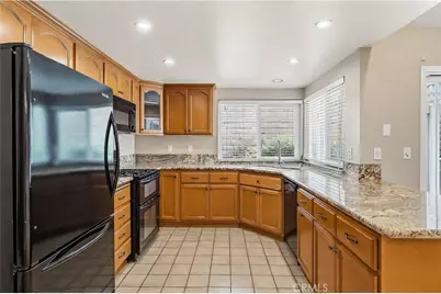 437 S 3rd Avenue, La Puente, CA 91746 - Photo 7