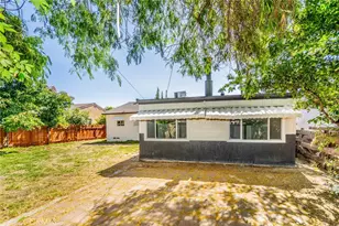 1450 Pepper Tree Ln, San Bernardino, CA 92404 - Photo 35