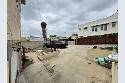 1059 N Hicks Ave, Los Angeles, CA 90063 - Photo 27
