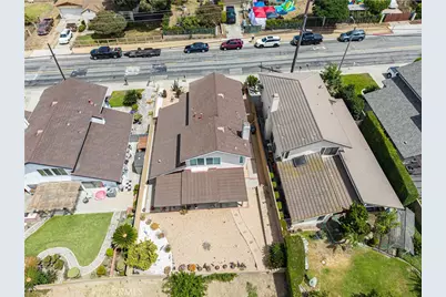 447 S 3rd Avenue, La Puente, CA 91746 - Photo 33
