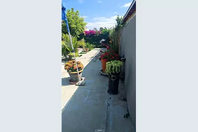 1664 E 113th, Los Angeles, CA 90059 - Photo 21