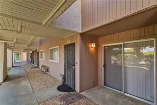 575 N Villa Ct, Palm Springs, CA 92262 - Photo 3