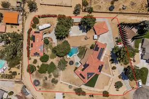 19954 Tinne, Apple Valley, CA 92307 - Photo 35