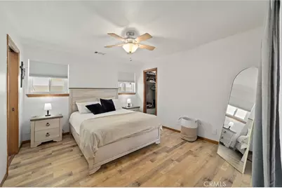 13300 Tamarisk, Victorville, CA 92395 - Photo 23