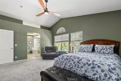 22120 Grovepark, Saugus, CA 91350 - Photo 29