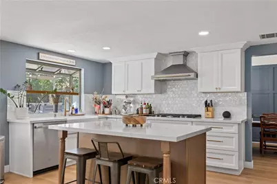 22120 Grovepark, Saugus, CA 91350 - Photo 11