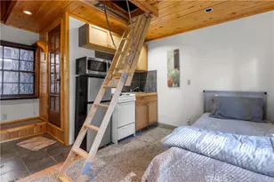 373 Redwood Ln, Crestline, CA 92325 - Photo 27