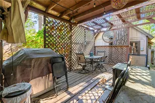 373 Redwood Ln, Crestline, CA 92325 - Photo 21