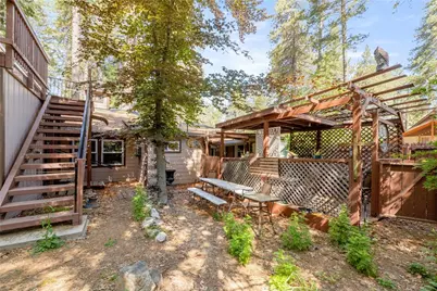373 Redwood Lane, Crestline, CA 92325 - Photo 35