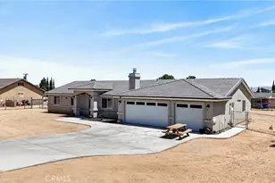 8055 Newhall, Hesperia, CA 92345 - Photo 3