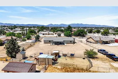 8055 Newhall, Hesperia, CA 92345 - Photo 49