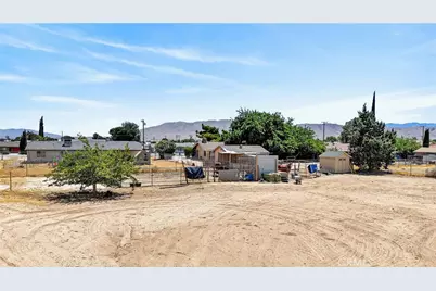 8055 Newhall, Hesperia, CA 92345 - Photo 43
