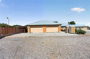 7264 Kuki, Oak Hills, CA 92344 - Photo 39