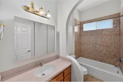 7264 Kuki, Oak Hills, CA 92344 - Photo 21
