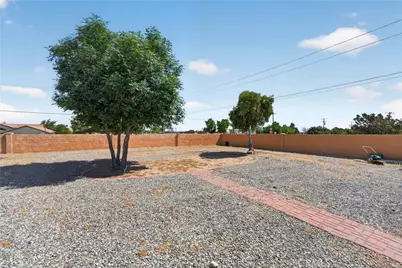 7264 Kuki, Oak Hills, CA 92344 - Photo 51