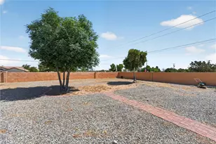 7264 Kuki, Oak Hills, CA 92344 - Photo 51