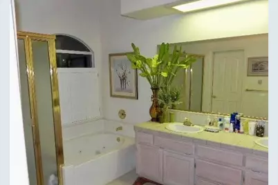 12515 Tamarisk, Victorville, CA 92395 - Photo 25
