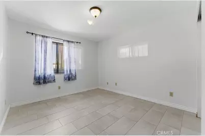 17846 Orange, Hesperia, CA 92345 - Photo 13