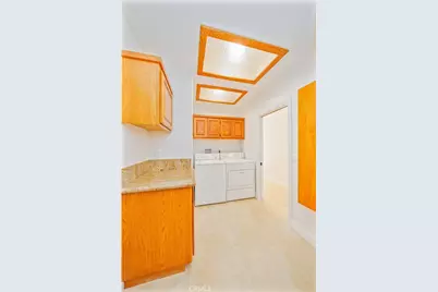 19817 E Golden Bough, Covina, CA 91724 - Photo 29