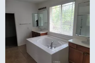 24221 Paulson Drive, Loma Linda, CA 92354 - Photo 13