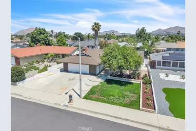 24928 Basswood, Moreno Valley, CA 92553 - Photo 5