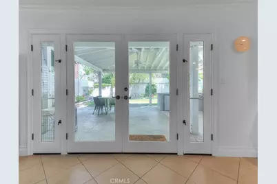 1517 E 19th, Santa Ana, CA 92705 - Photo 17