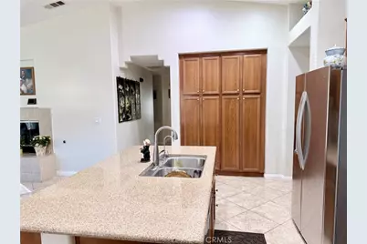 916 Roxanne, Hemet, CA 92543 - Photo 9