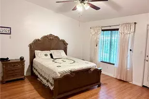 916 Roxanne, Hemet, CA 92543 - Photo 9
