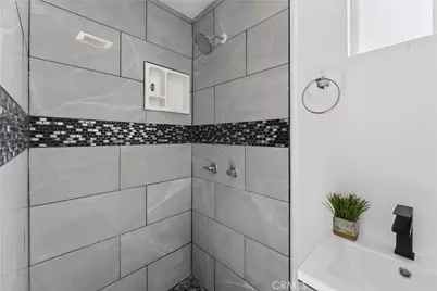 433 Sunkist, La Puente, CA 91746 - Photo 37