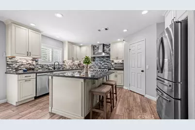 7131 Lemon Grass, Eastvale, CA 92880 - Photo 5