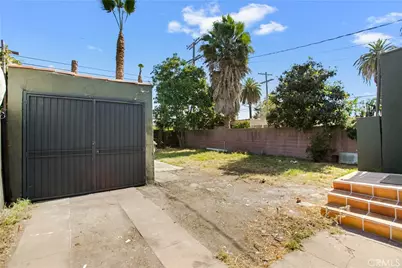1452 W 61st, Los Angeles, CA 90047 - Photo 21