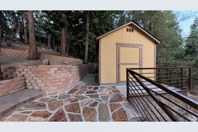 26947 Tunnel, Lake Arrowhead, CA 92352 - Photo 9