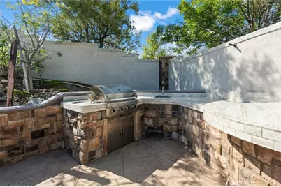 13558 Applegate Court, Etiwanda, CA 91739 - Photo 39