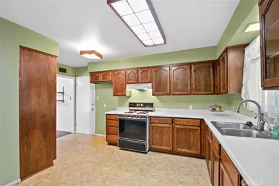9246 Lochinvar, Pico Rivera, CA 90660 - Photo 13